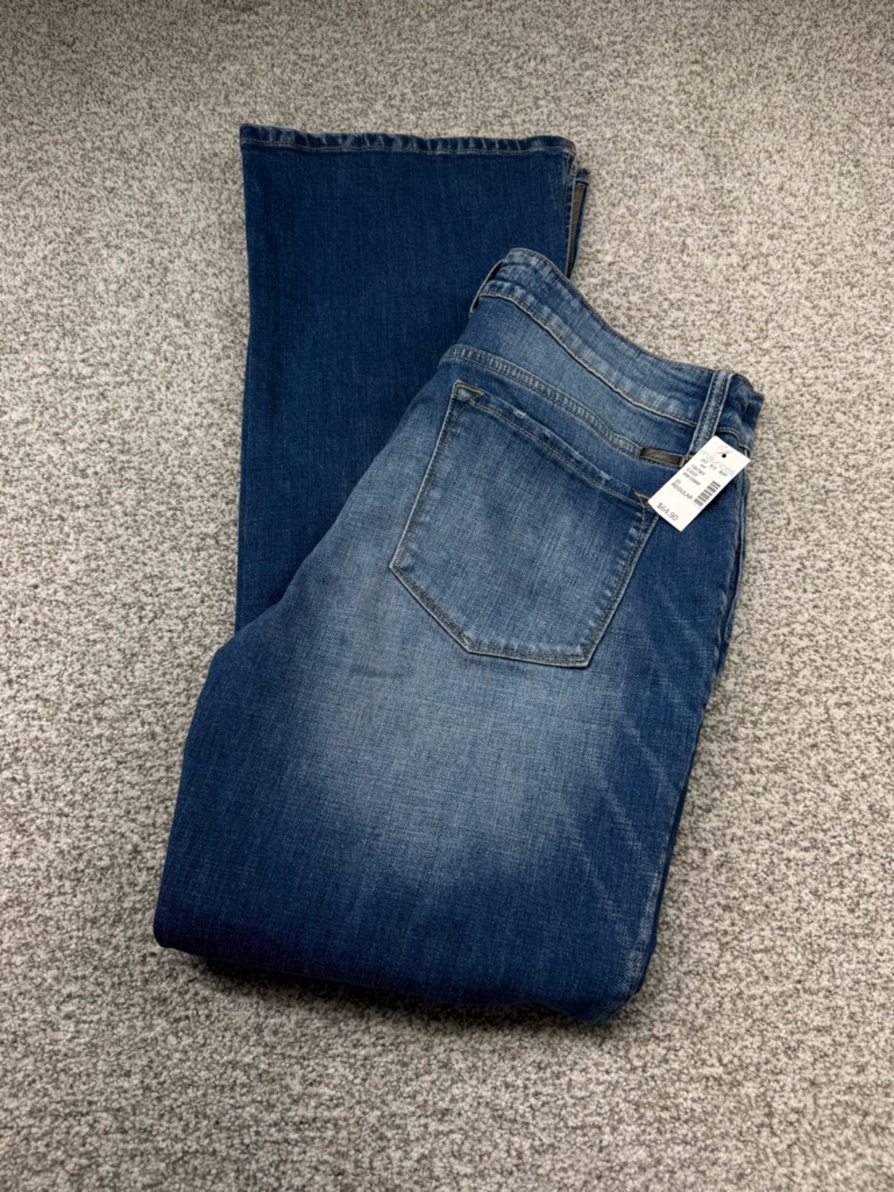 NWT Women's‎ KanCan Medium Wash Blue High Rise Bootcut Slit Hem Jeans Size 31x32